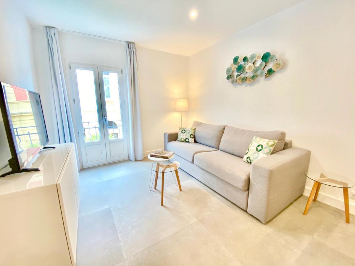 Republique Appartements Menton Buitenkant foto