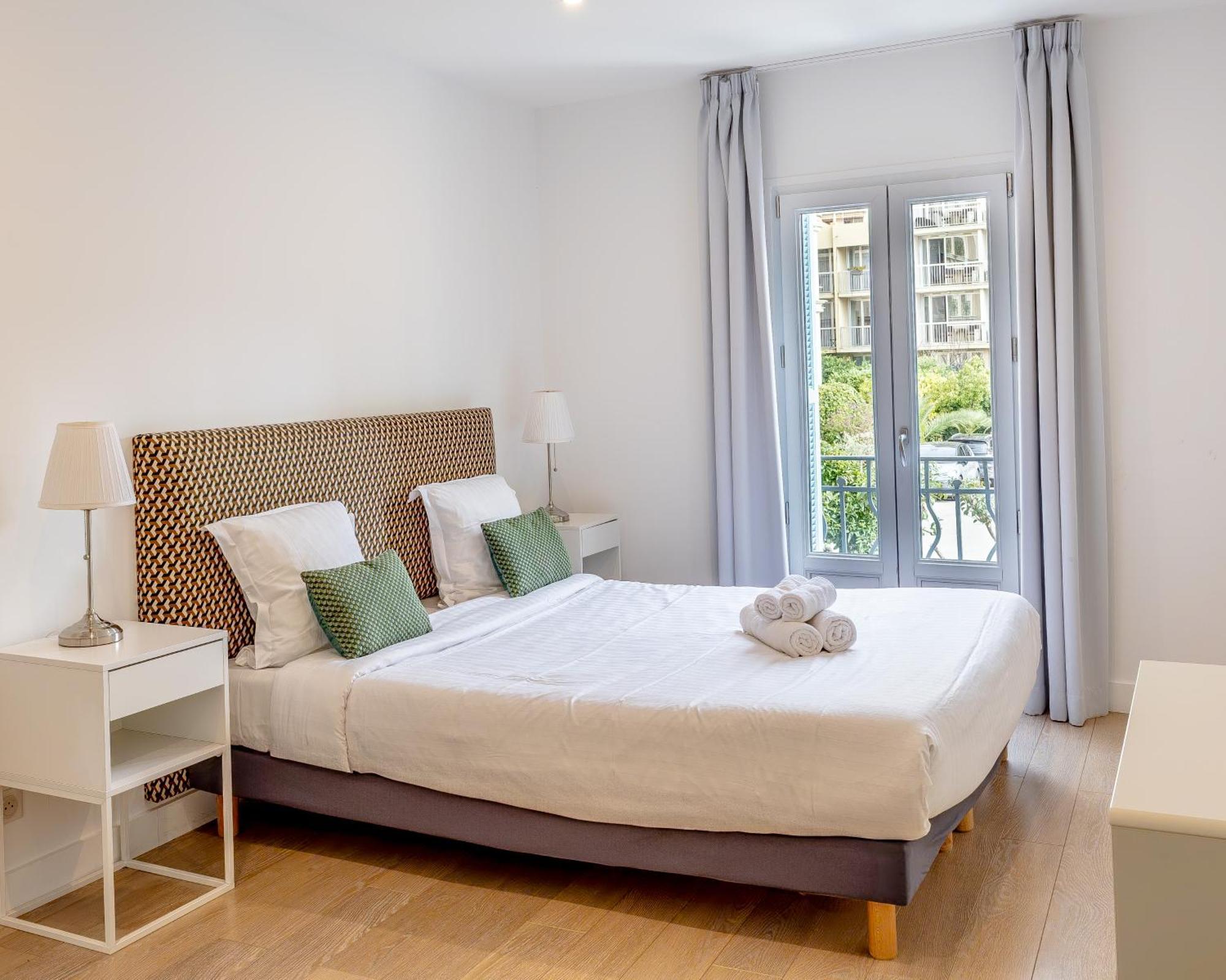 Republique Appartements Menton Buitenkant foto