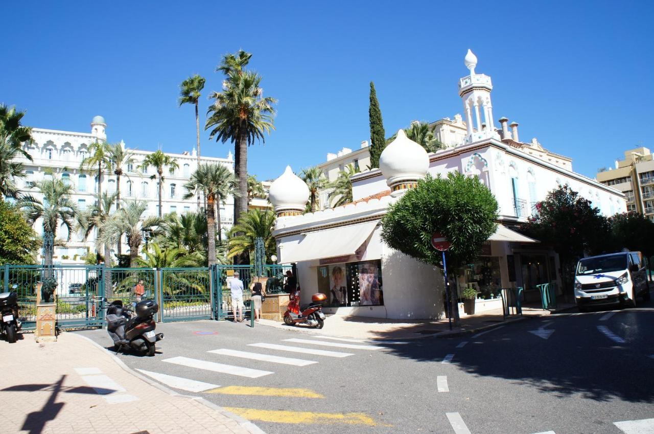 Republique Appartements Menton Buitenkant foto